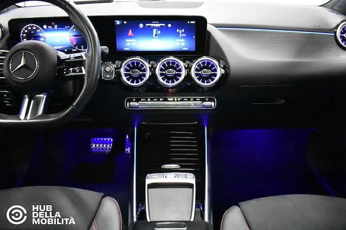 MERCEDES-BENZ GLA 200 d Automatic 4Matic AMG Line Premium Plus